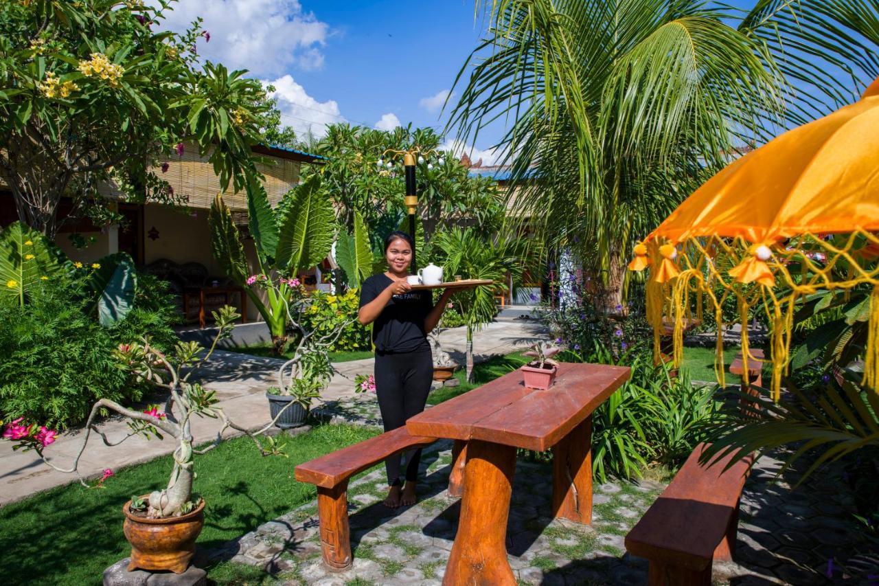 Van Santri Homestay Pemuteran Exterior foto