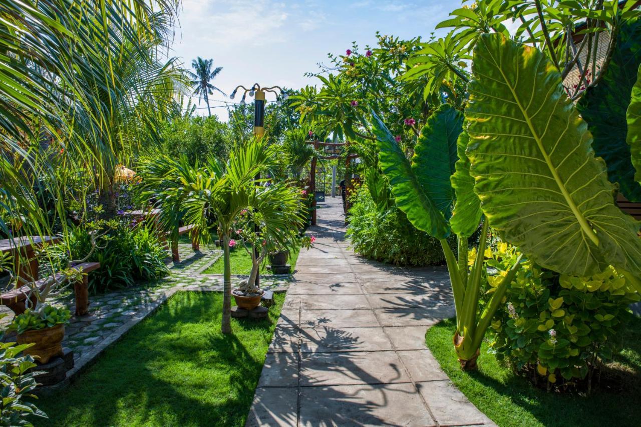 Van Santri Homestay Pemuteran Exterior foto